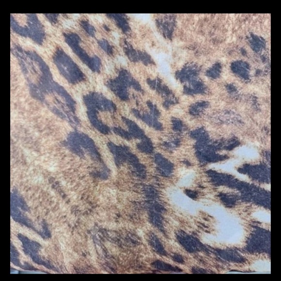 Love J Women’s Semi-Sheer Leopard Cheetah Print-Lo Top M Tan Black Short All - Picture 9 of 16